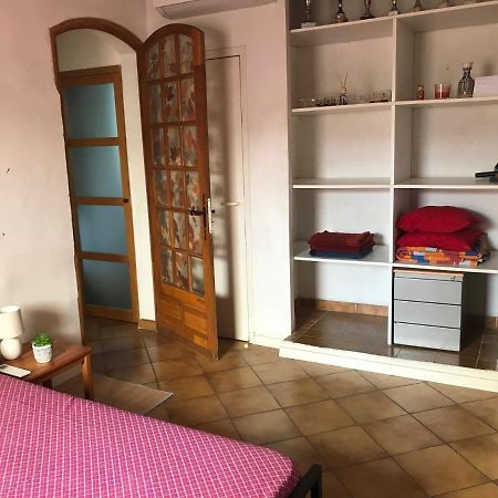 מרסיי Chambre Climatisee Avec Sdb Privee Dans Une Villa Avec Piscine Ouverte D'Avril A Mi Octobre מראה חיצוני תמונה
