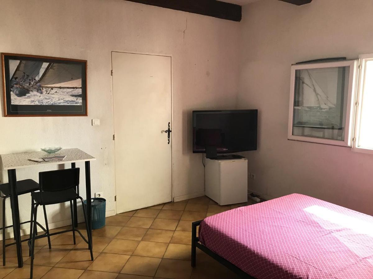 מרסיי Chambre Climatisee Avec Sdb Privee Dans Une Villa Avec Piscine Ouverte D'Avril A Mi Octobre מראה חיצוני תמונה